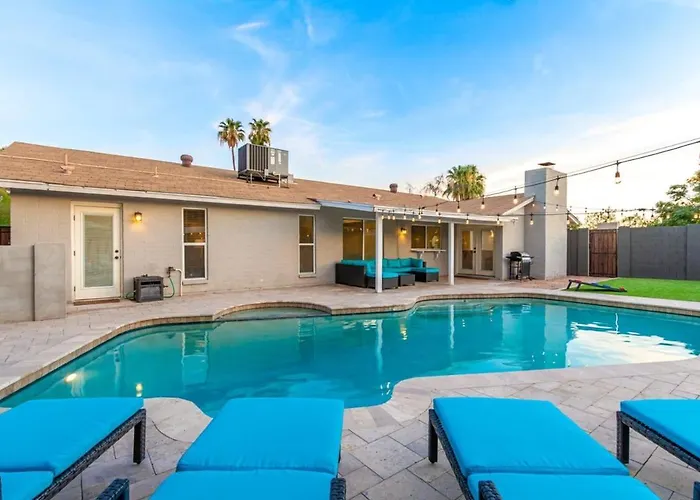 Holiday home Obispo Modern Oasis With Heated Pool And Bbq