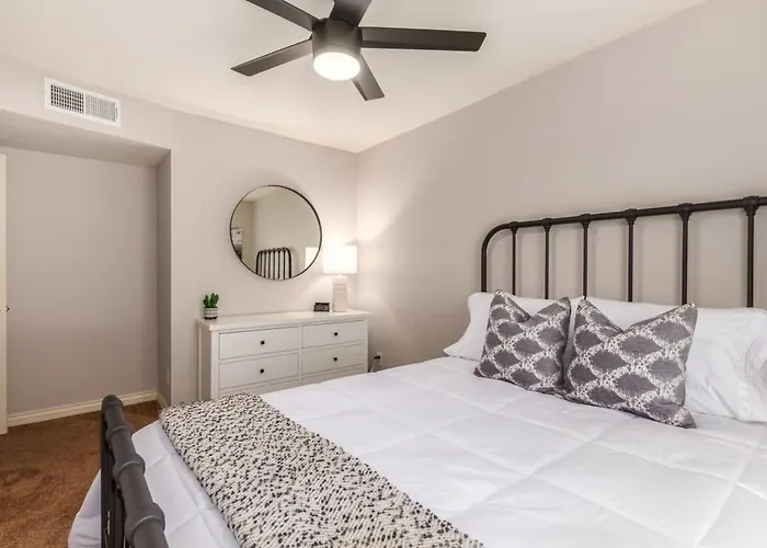 Obispo Modern Oasis With Heated Pool And Bbq Holiday home Mesa